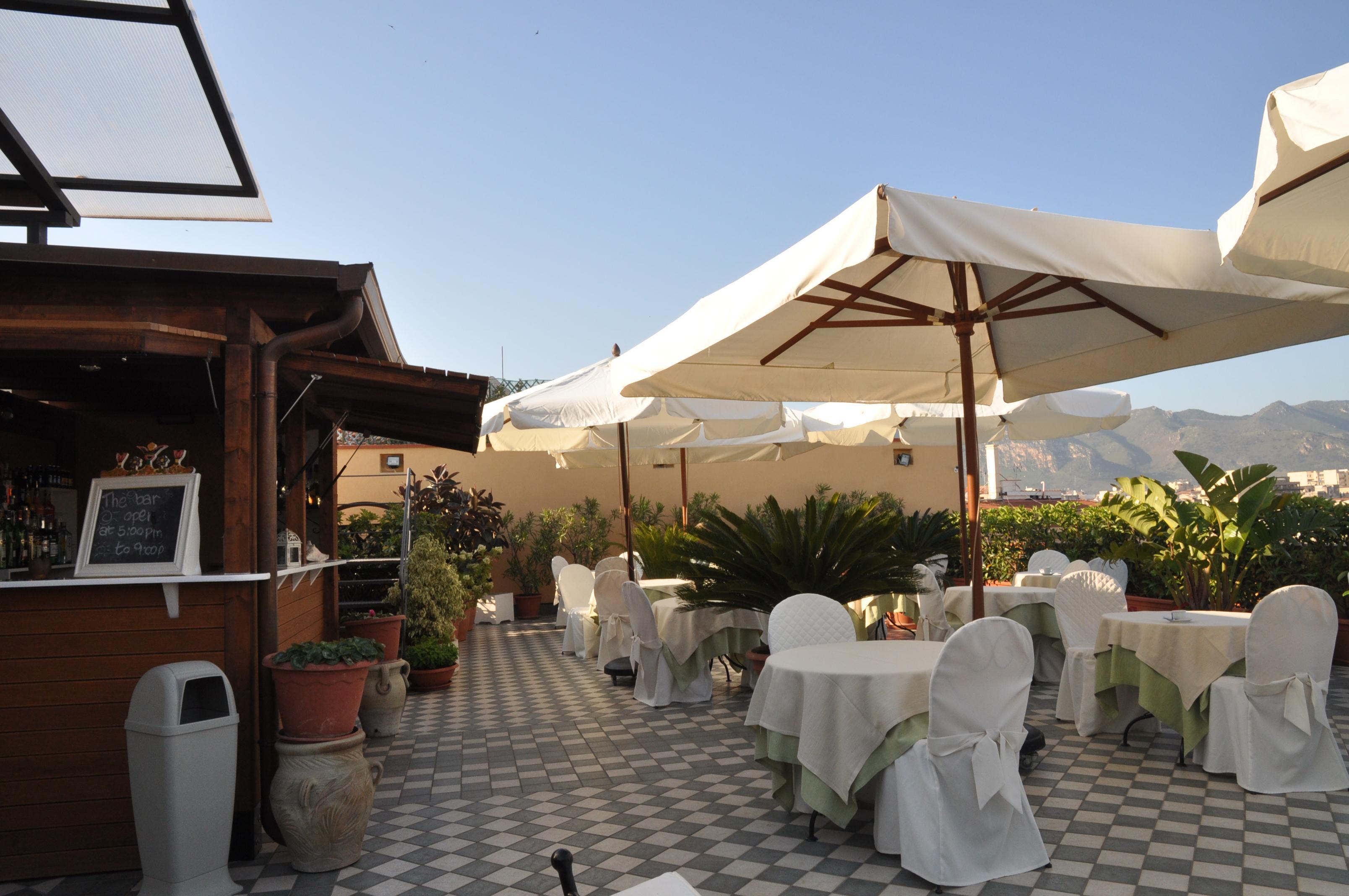Hotel Ambasciatori Palermo Exterior foto