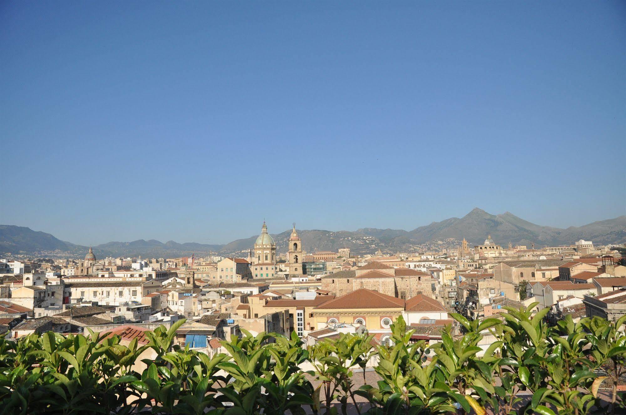 Hotel Ambasciatori Palermo Exterior foto